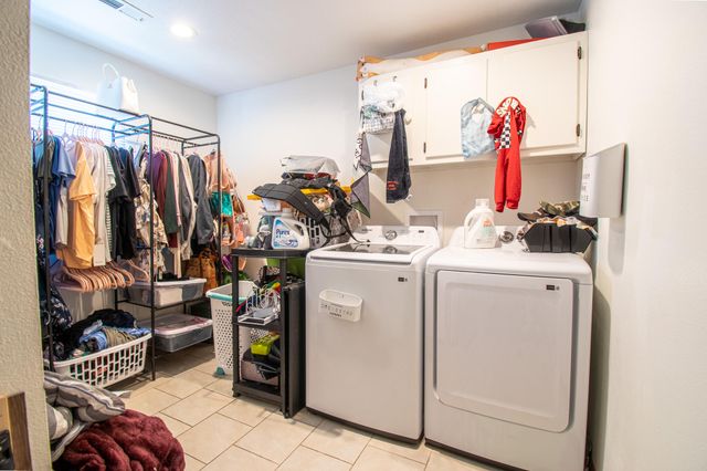 3021 W Olive Street, Springfield, MO 65802