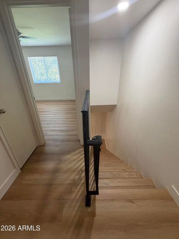 601 E PALO VERDE Drive 27, Phoenix, AZ 85012