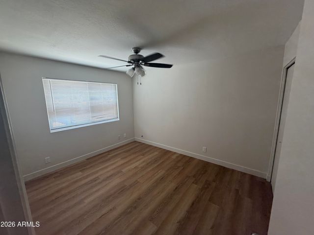 601 E PALO VERDE Drive 27, Phoenix, AZ 85012