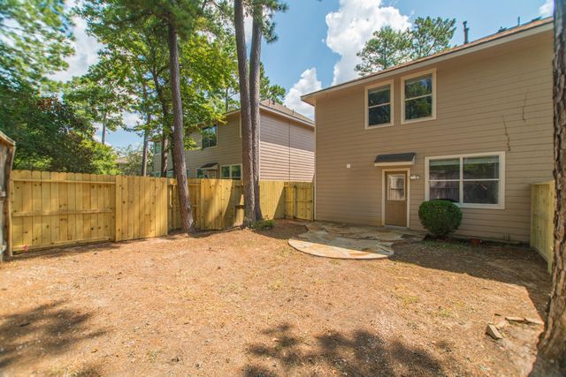 262 Liriope Court, The Woodlands, TX 77384