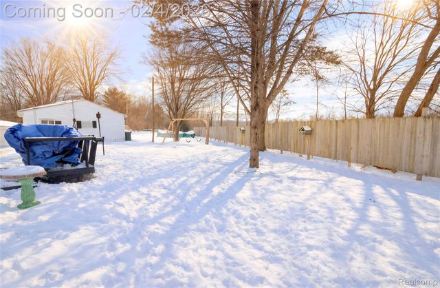 22341 Bell Road, Huron Charter Township, MI 48164