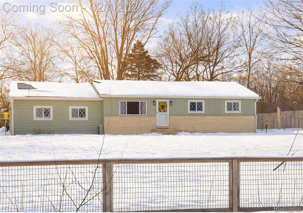 22341 Bell Road, Huron Charter Township, MI 48164