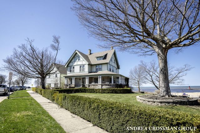 456 Monroe Boulevard, South Haven City, MI 49090