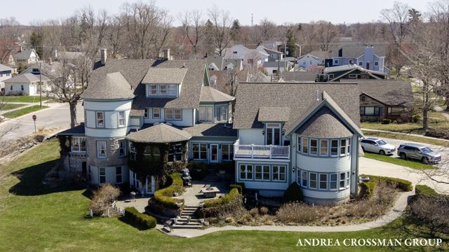 456 Monroe Boulevard, South Haven City, MI 49090