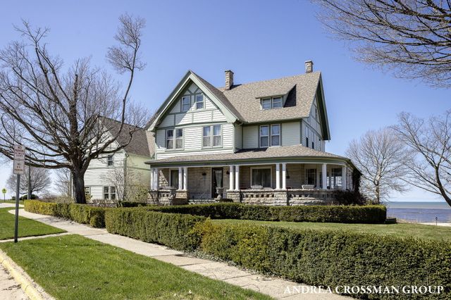 456 Monroe Boulevard, South Haven City, MI 49090