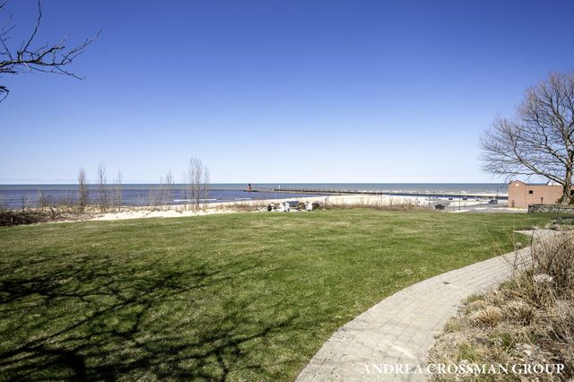 456 Monroe Boulevard, South Haven City, MI 49090