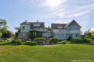 456 Monroe Boulevard, South Haven City, MI 49090