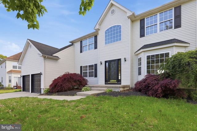 12 DOWNS ST, Clayton, NJ 08312