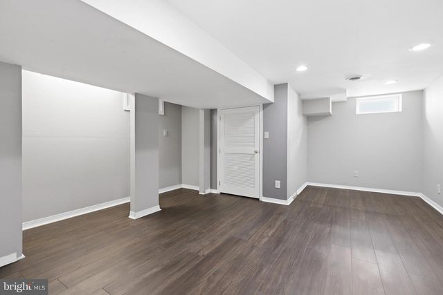 12 DOWNS ST, Clayton, NJ 08312