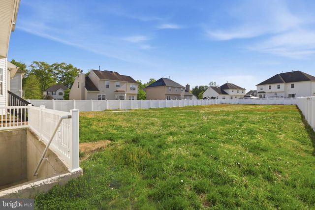 12 DOWNS ST, Clayton, NJ 08312