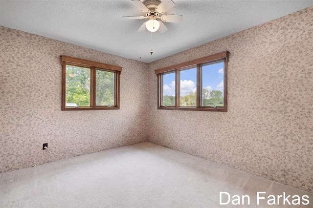 2944 W Woodrow Road, Shelby, MI 49455