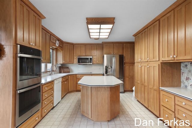 2944 W Woodrow Road, Shelby, MI 49455