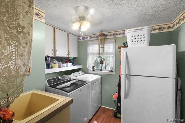 9078 W Timberview Drive, Newport, MI 48166