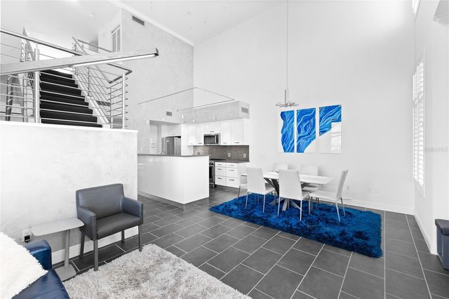 800 N TAMIAMI TRAIL 321A, Sarasota, FL 34236