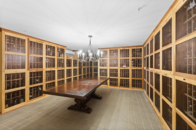 800 N TAMIAMI TRAIL 321A, Sarasota, FL 34236