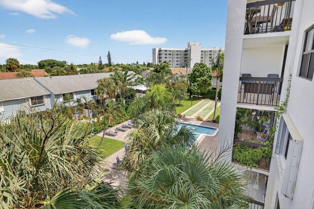 2707 NE 14th St Causeway 401, Pompano Beach, FL 33062