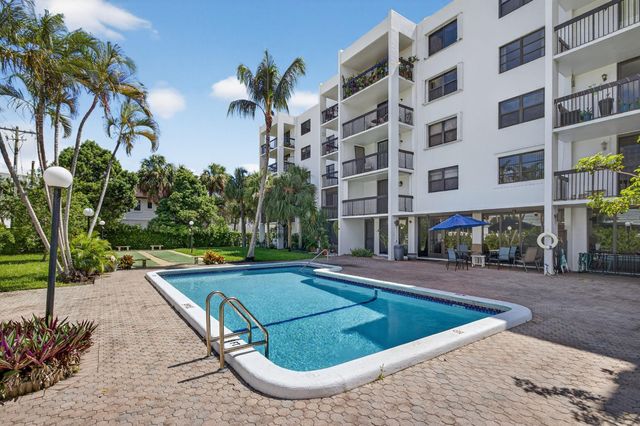 2707 NE 14th St Causeway 401, Pompano Beach, FL 33062