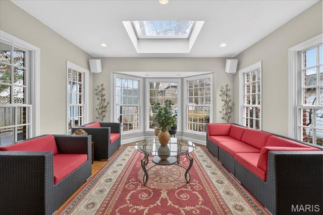 7632 Walinca Terrace, Clayton, MO 63105