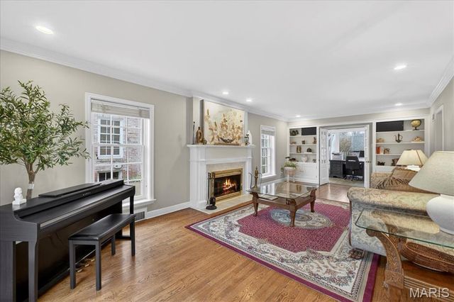 7632 Walinca Terrace, Clayton, MO 63105