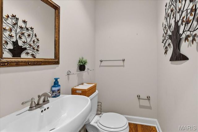 7632 Walinca Terrace, Clayton, MO 63105