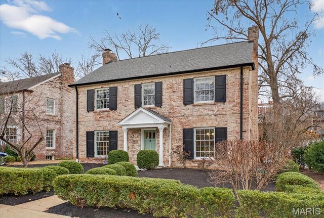 7632 Walinca Terrace, Clayton, MO 63105