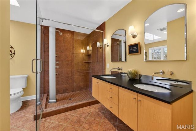 7632 Walinca Terrace, Clayton, MO 63105