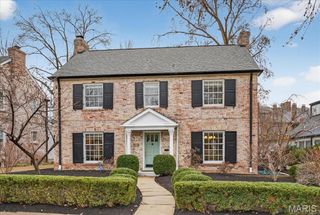 7632 Walinca Terrace, Clayton, MO 63105