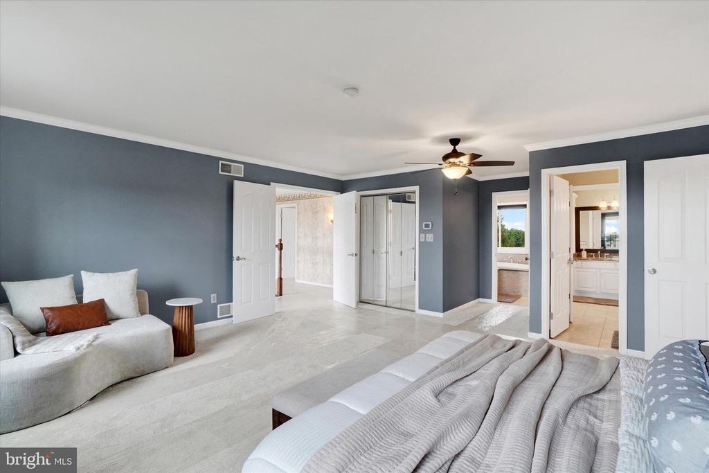 Image 26 of property listing at 5630 N SALEM CHURCH RD, Dover, PA 17315