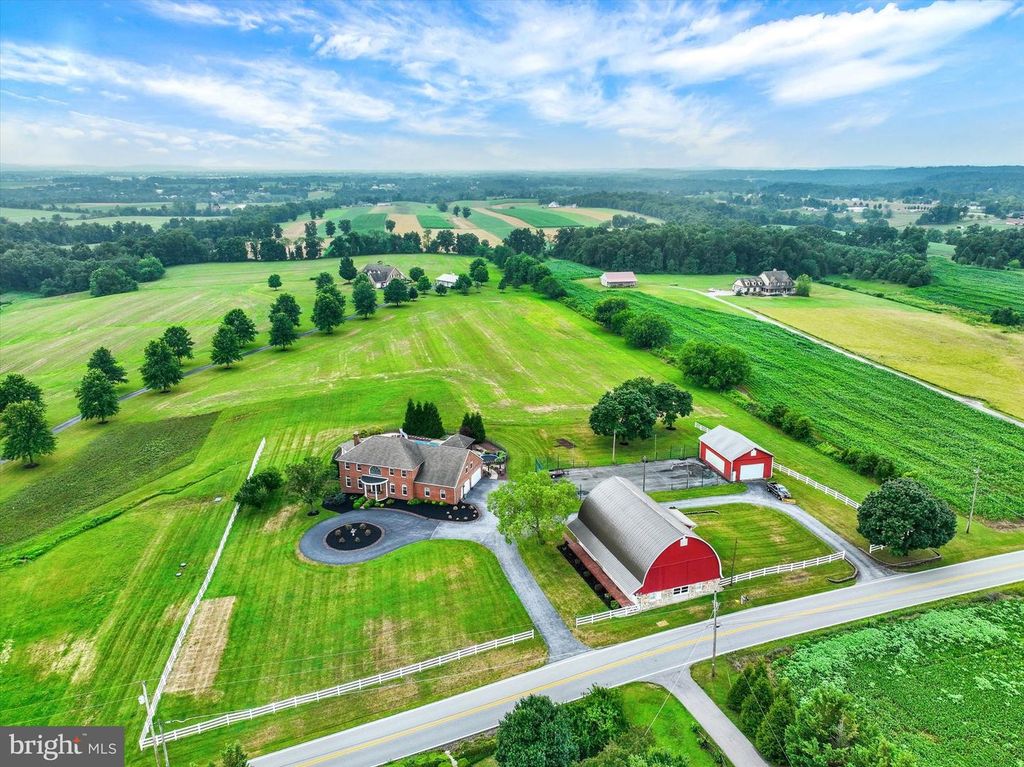 Image 70 of property listing at 5630 N SALEM CHURCH RD, Dover, PA 17315