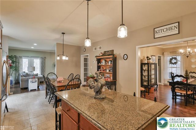 3475 Honeysuckle Road, Upper Saucon Twp, PA 18015