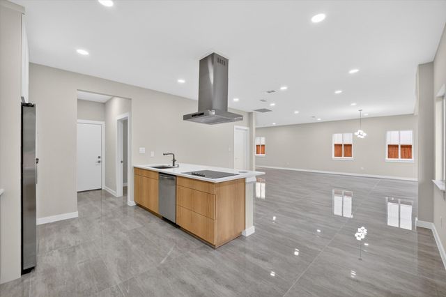 105 Rolston Road, Irving, TX 75060