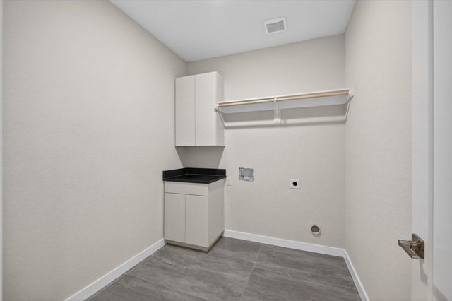 105 Rolston Road, Irving, TX 75060