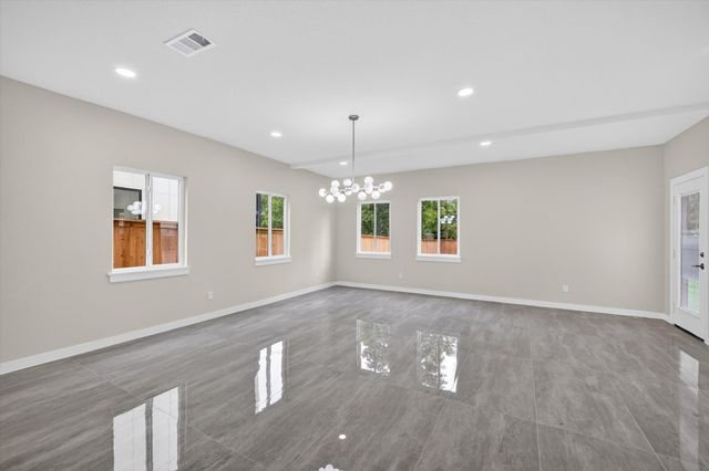 105 Rolston Road, Irving, TX 75060