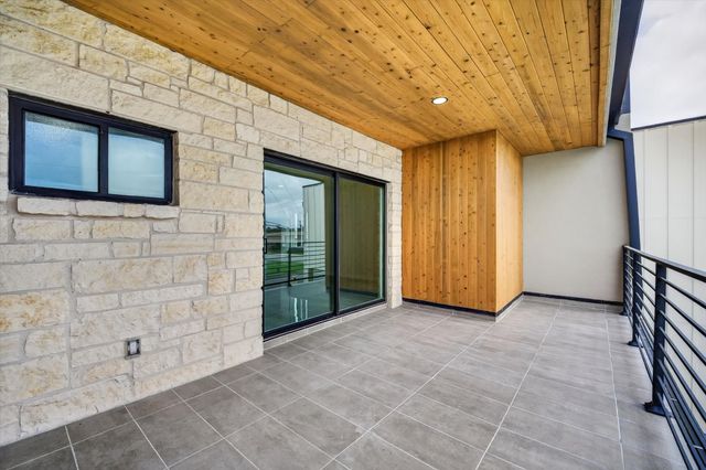 105 Rolston Road, Irving, TX 75060