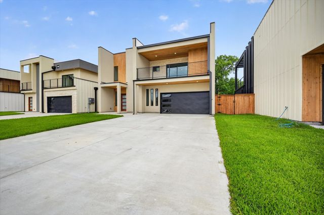 105 Rolston Road, Irving, TX 75060