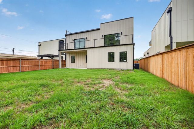 105 Rolston Road, Irving, TX 75060