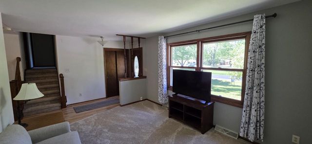 N50W14473 Fairmount AVENUE, Menomonee Falls, WI 53051