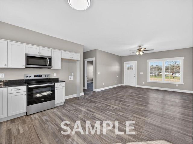 2442 Brown Bridge Road, Dalton, GA 30721