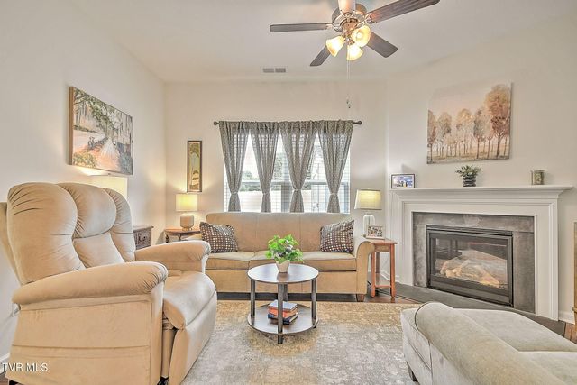 1209 Valley Parke Drive, Kingsport, TN 37663