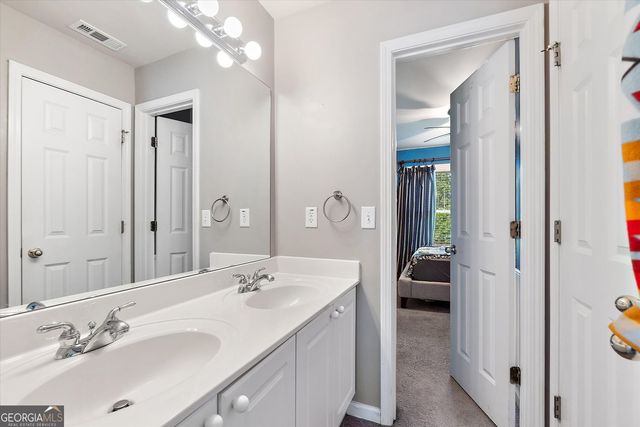 105 Glen Trail, Woodstock, GA 30188