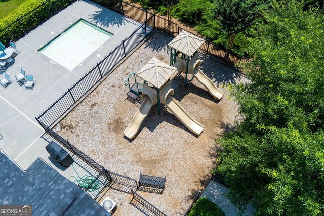 105 Glen Trail, Woodstock, GA 30188