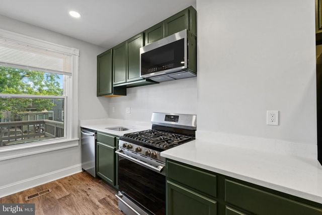 621 E 36TH ST, Baltimore, MD 21218