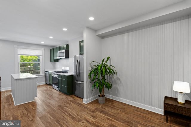 621 E 36TH ST, Baltimore, MD 21218