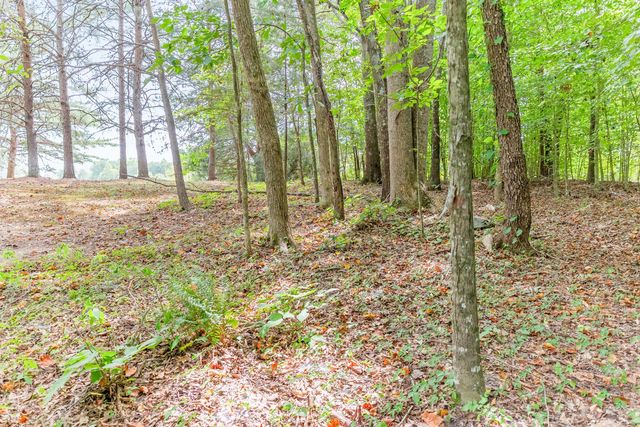 20 Fawn Run Road, Nancy, KY 42544