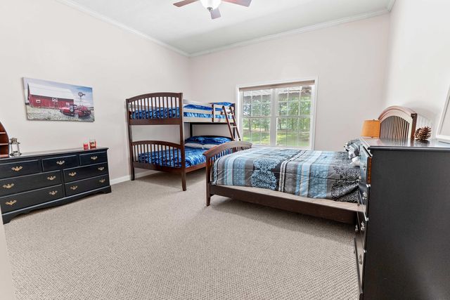 20 Fawn Run Road, Nancy, KY 42544