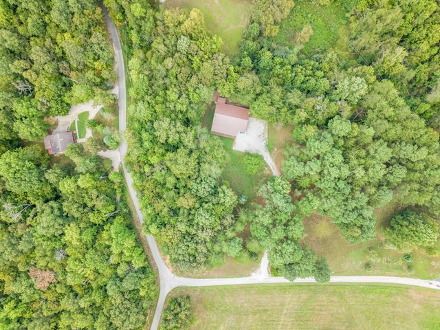 20 Fawn Run Road, Nancy, KY 42544