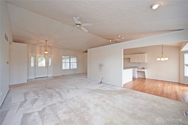 180 Sackett Drive, Monroe, OH 45050