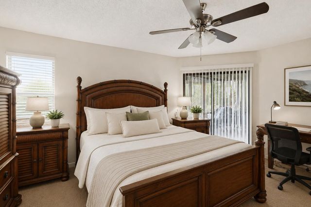 600 Crosswinds E1, Greenacres, FL 33413