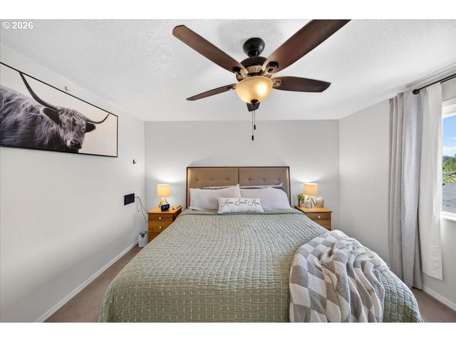 228 E 12TH St, Lafayette, OR 97127
