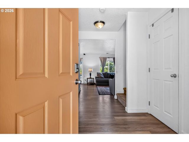 228 E 12TH St, Lafayette, OR 97127